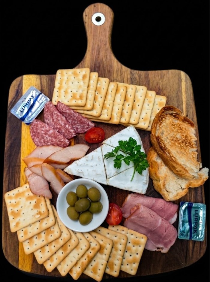 Cheese & Charcuterie Board Medium